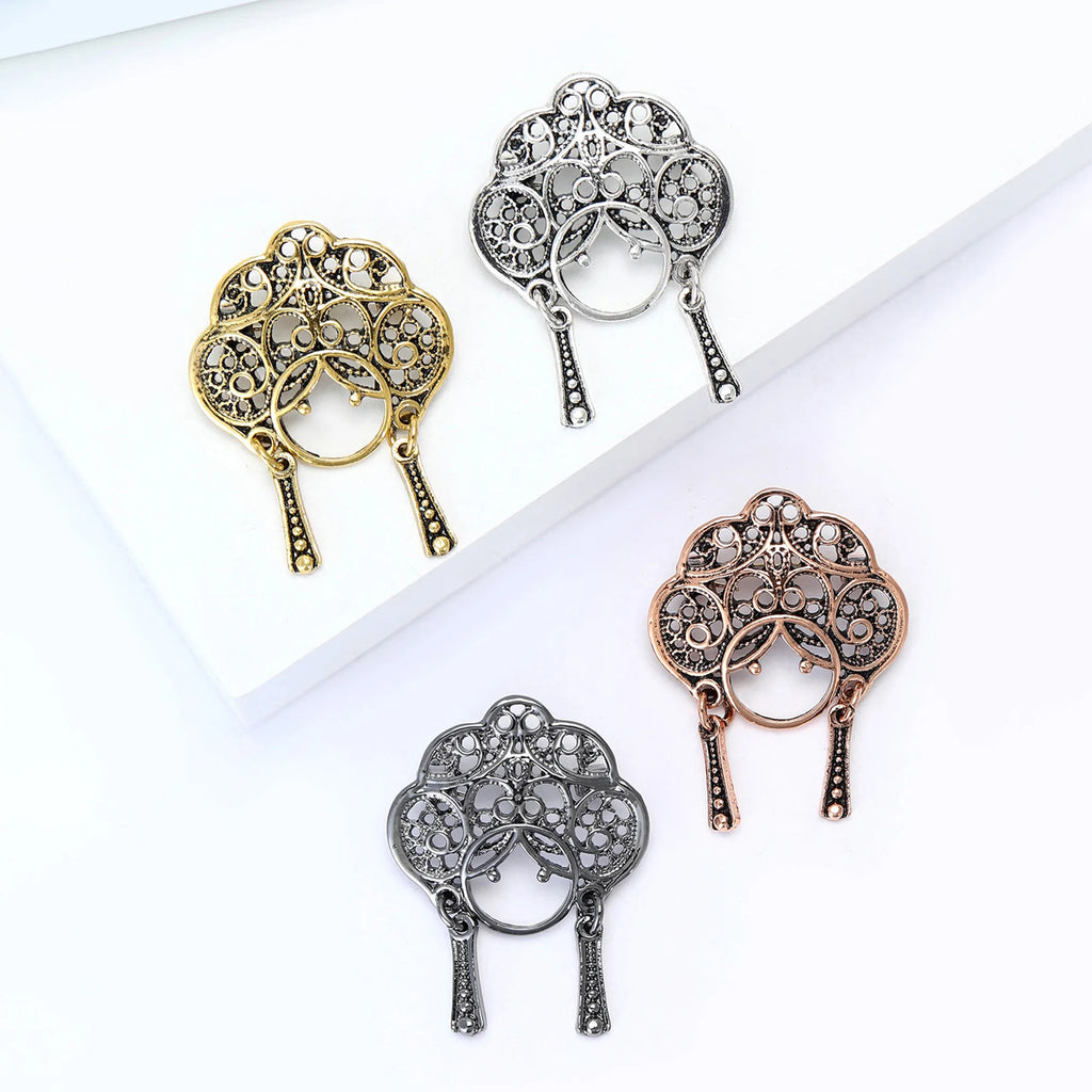 Beaut&Berry Fashion Face Brooches for Women Unisex Character Pins Friends Party Gifts Banquet Jewellery Accessories